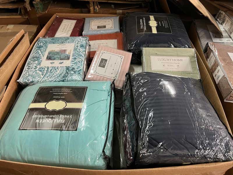 Bed Linen Sheets and Comforter Sets