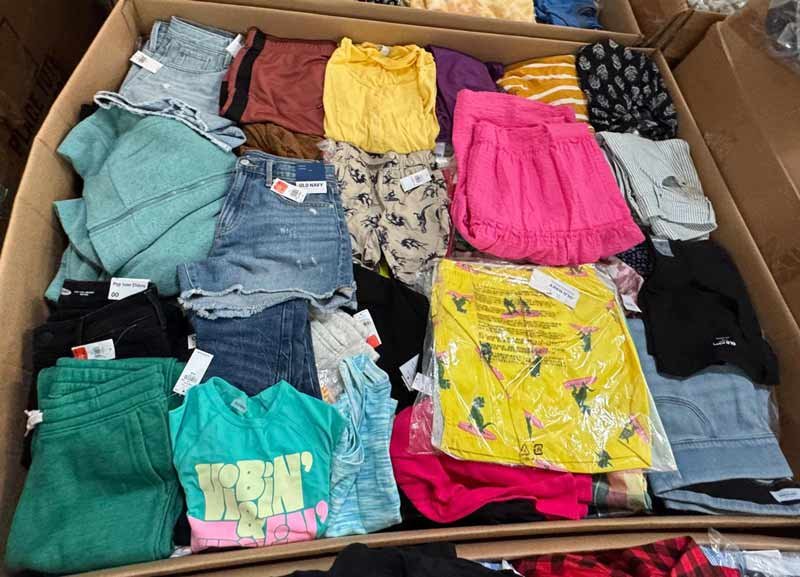 TGT APPAREL Pallet