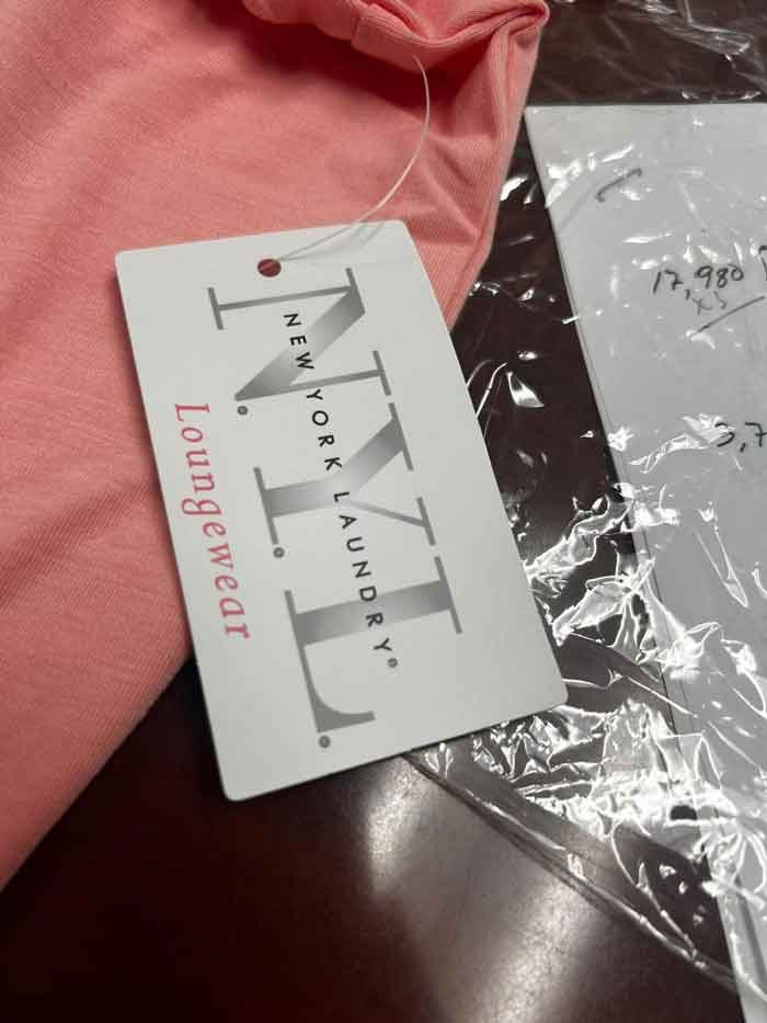 Wholesale Pajamas Set for Ladies Lot #405
