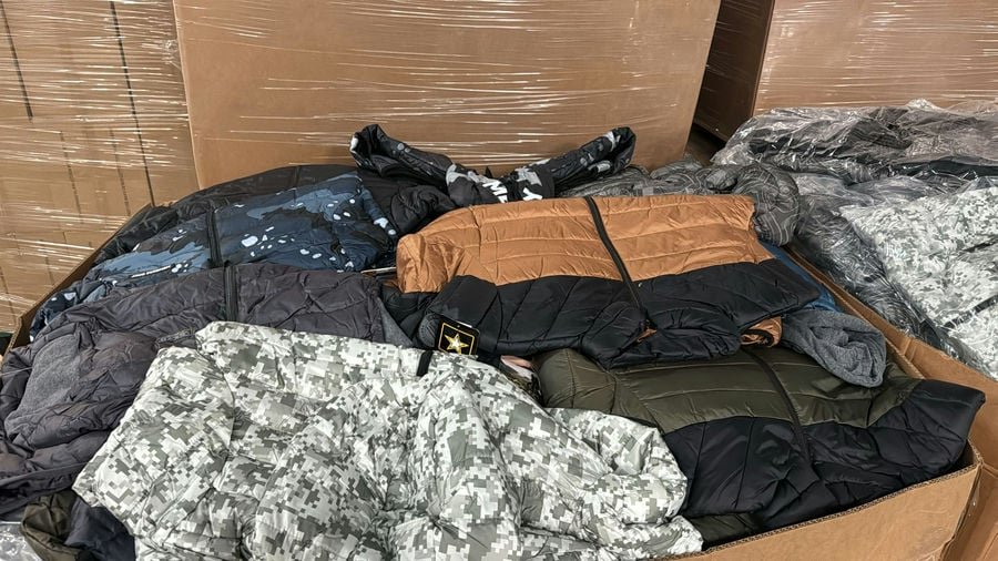 Winter Army Jackets Exclusive Lot #209