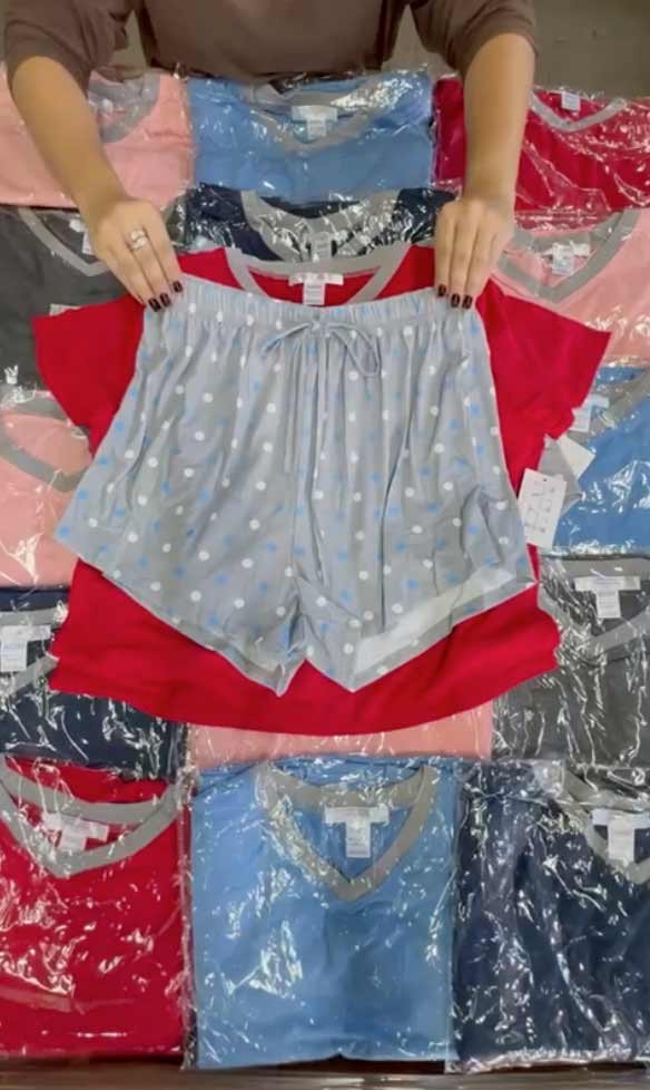 Wholesale Pajamas Set for Ladies Lot #405
