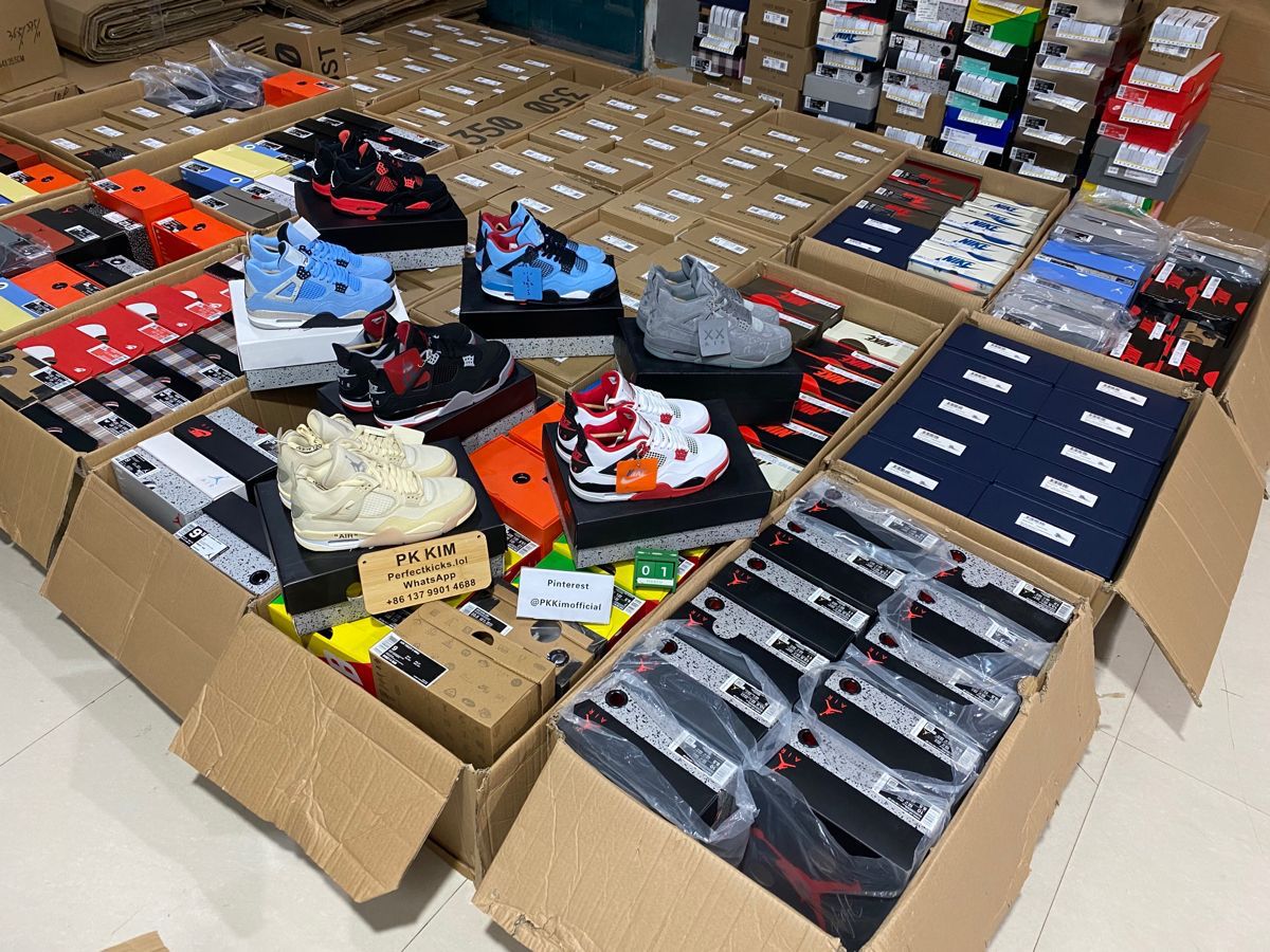 Mixed Shoes Pallet, Overstock, Wholesale Inventory
