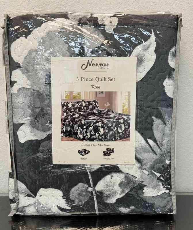 Bed Linen Sheets and Comforter Sets