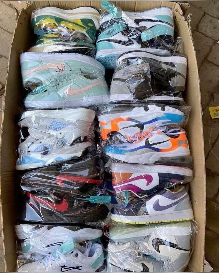 Mixed Shoes Pallet, Overstock, Wholesale Inventory