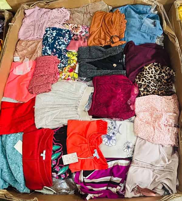 Pallets of Ladies Summer Clothes nº406