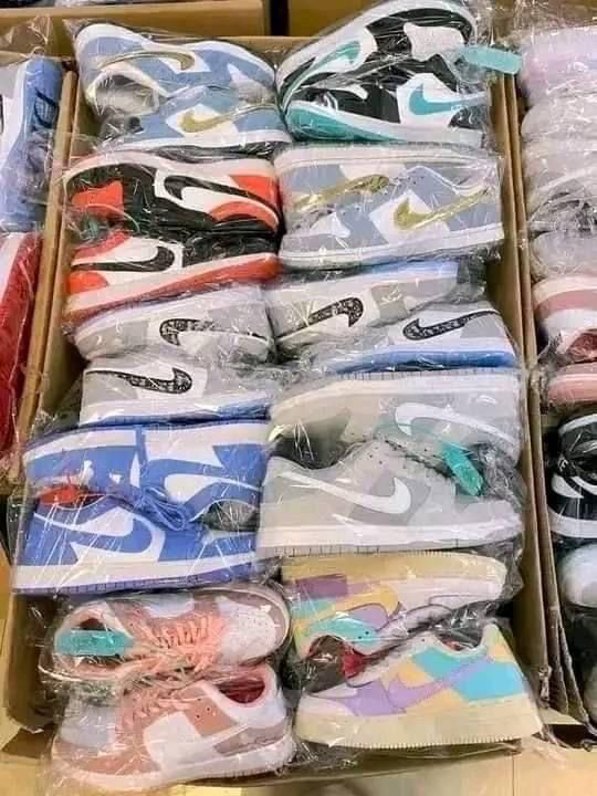 Sneakers Shoes Pallet, Overstock, Wholesale Inventory