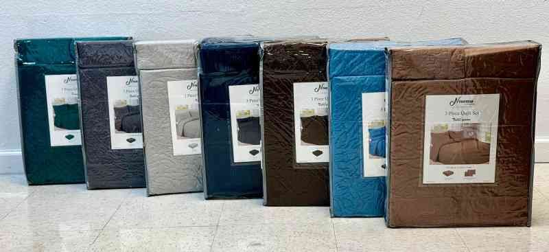 Bed Linen Sheets and Comforter Sets