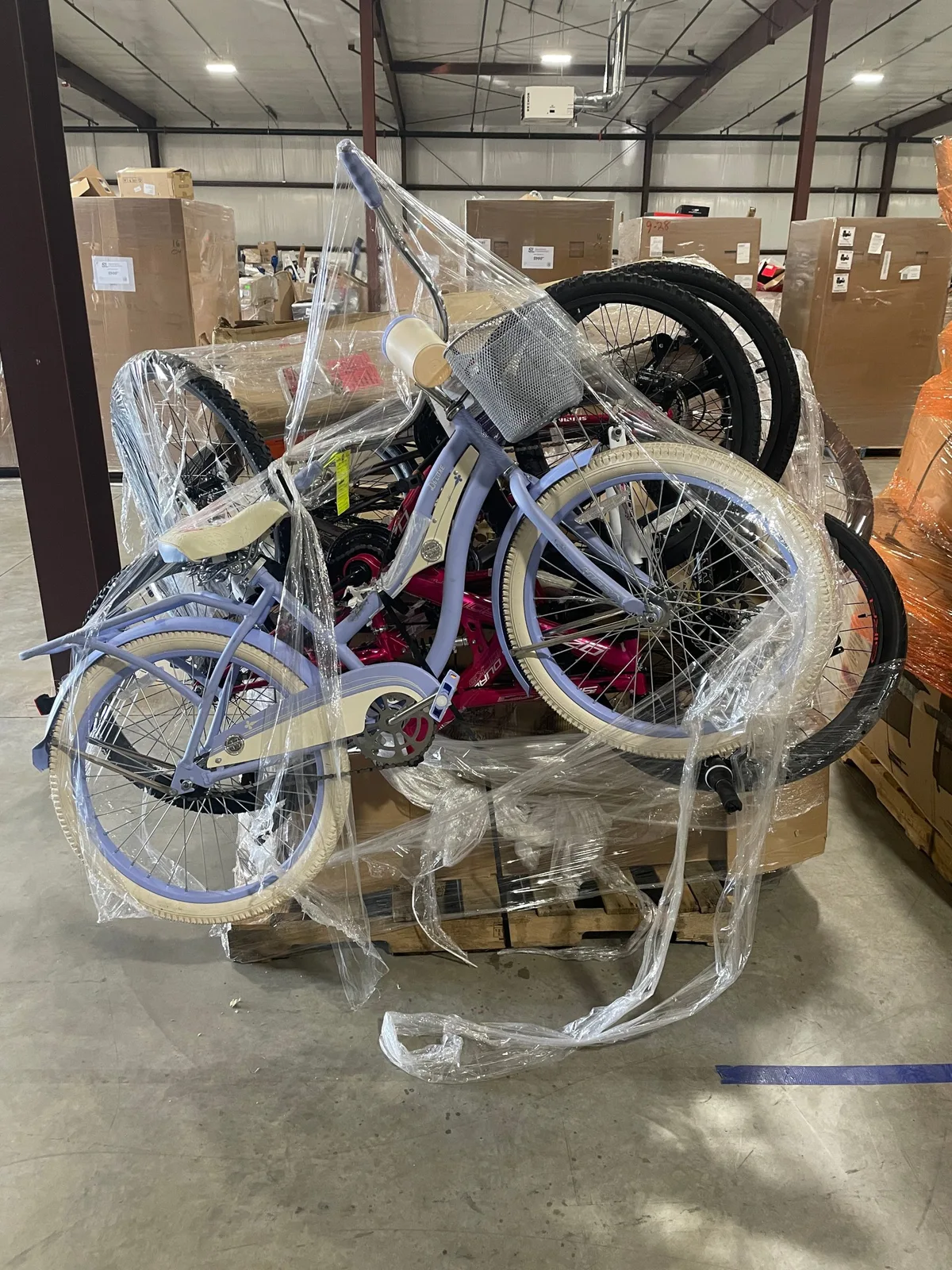 Sport and Outdoor Pallets for Sale | Cheap Bulk Sporting Goods