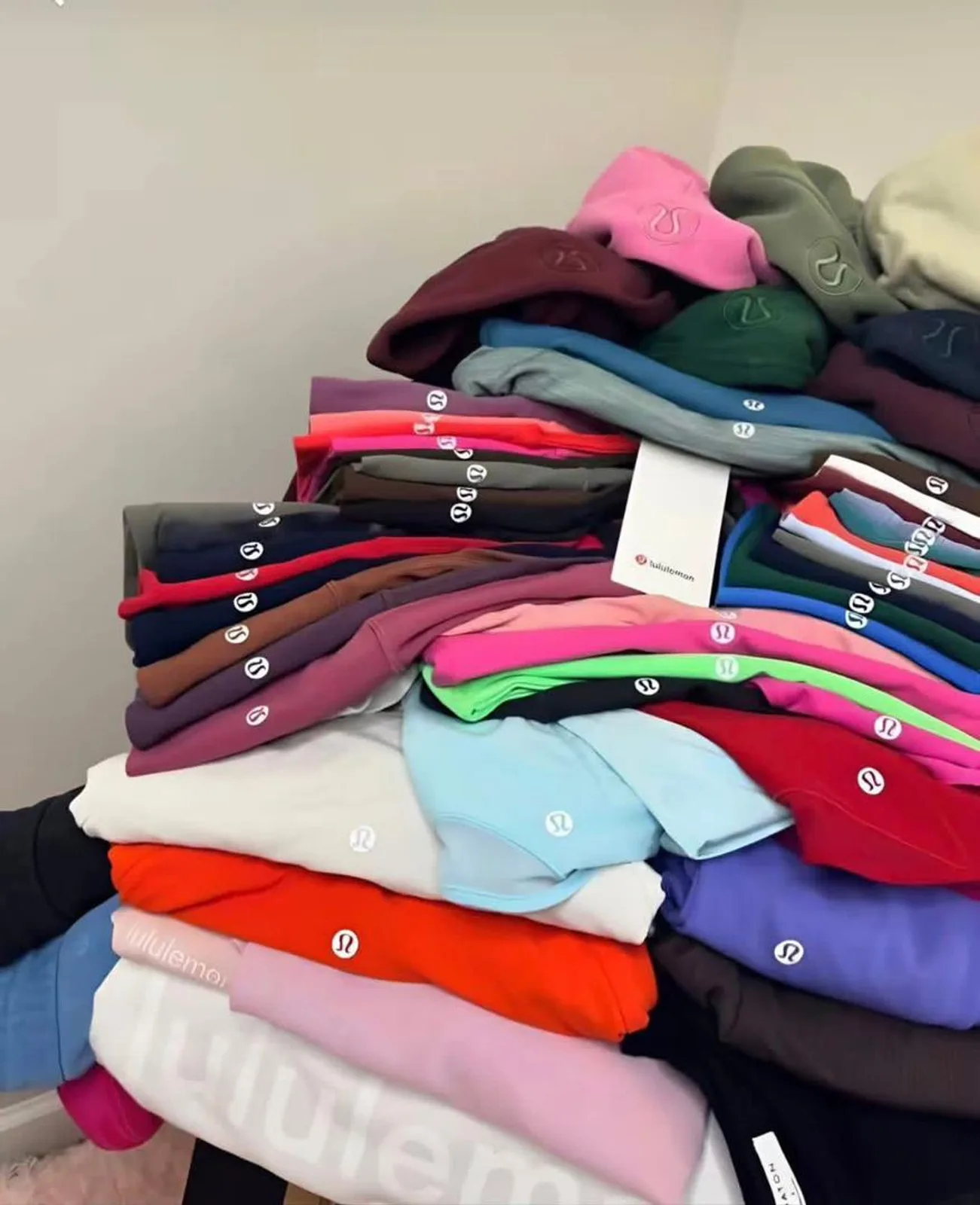 Lululemon Clothes Pallets