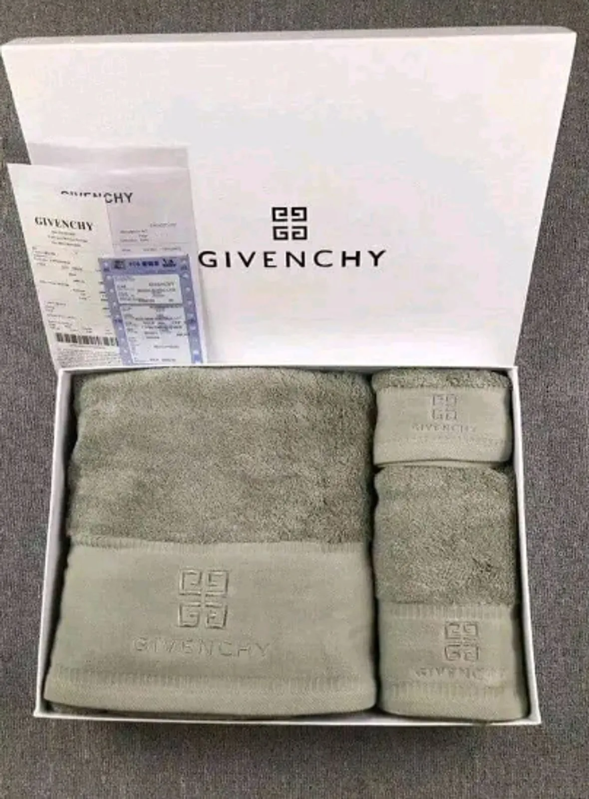 Givenchy Towels Pallets for Sale | 80 Premium Towels Per Palle