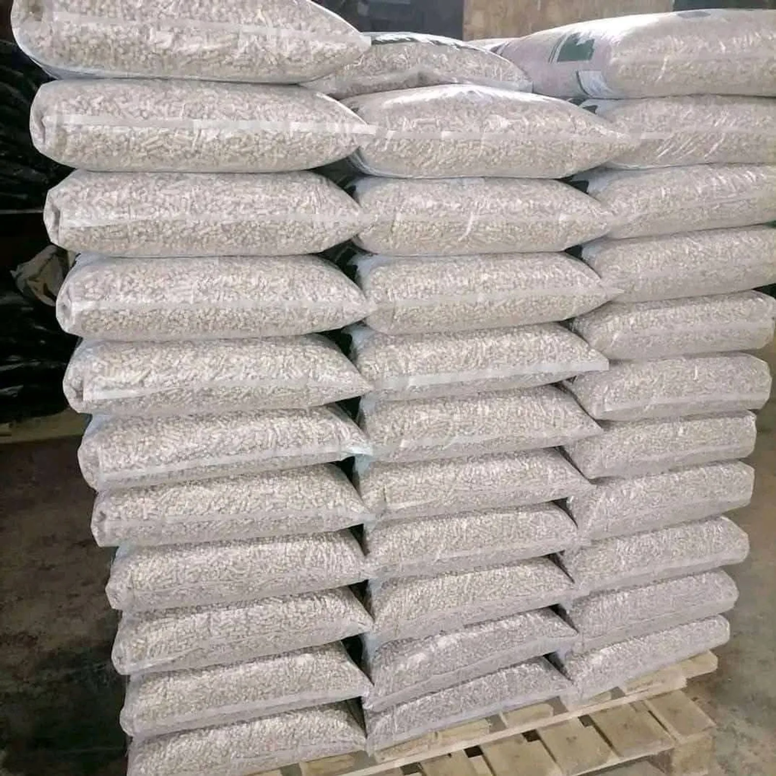 Firewood, Wood Pellets & Charcoal