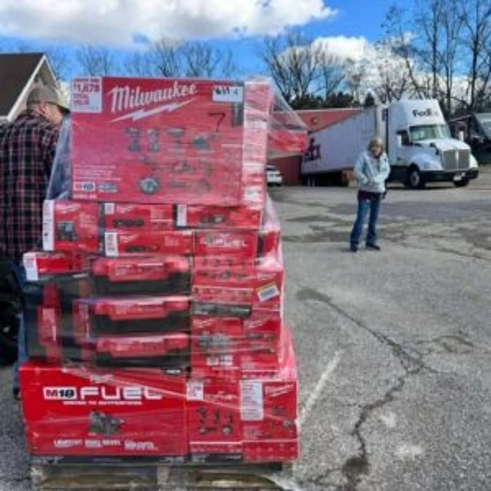 Dollar General Pallets
