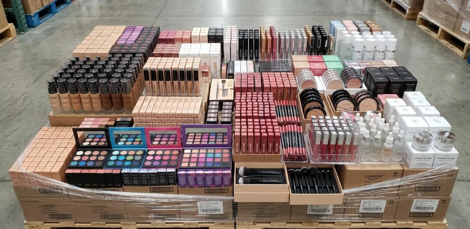 Cosmetic Pallets for Sale | Wholesale Makeup Pallet — 1,000 Pieces, Maybelline, NYX, L’Oréal & More