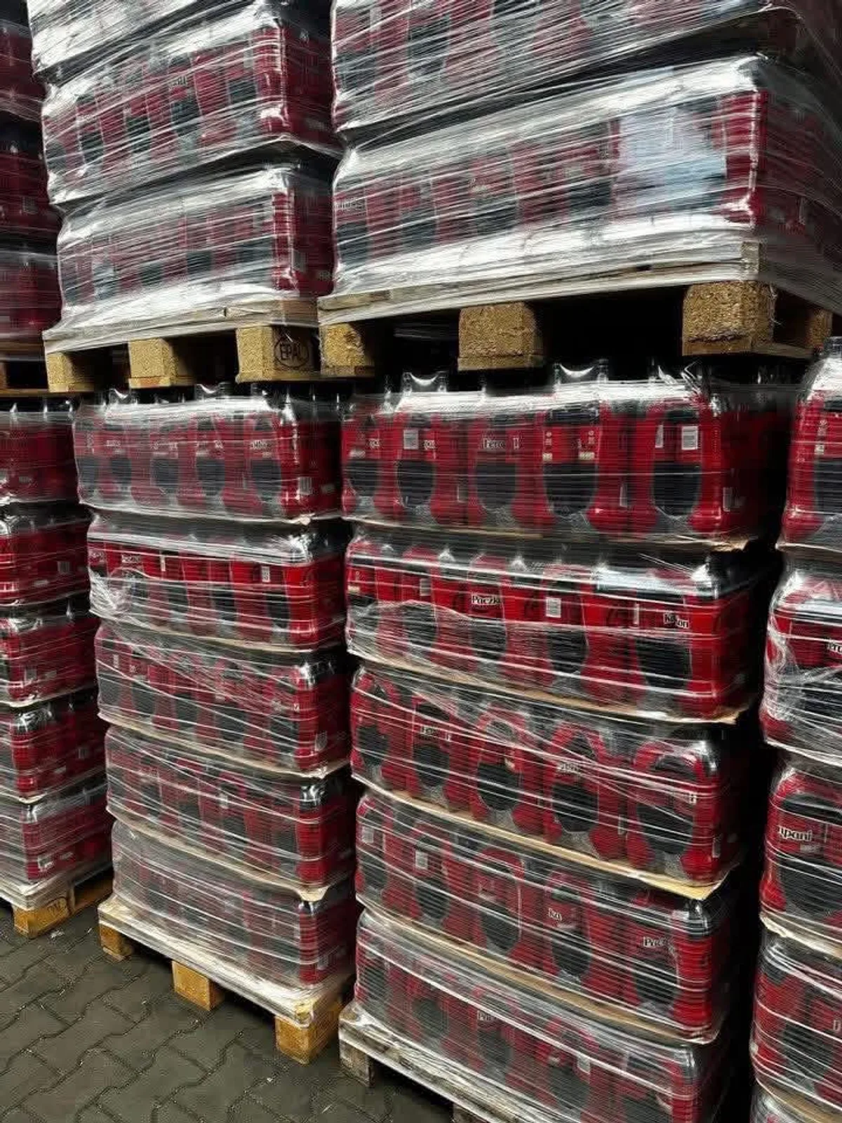 Coca-Cola Pallets for Sale | Wholesale Soda Pallets – 70–100 Cases, Ships Nationwide