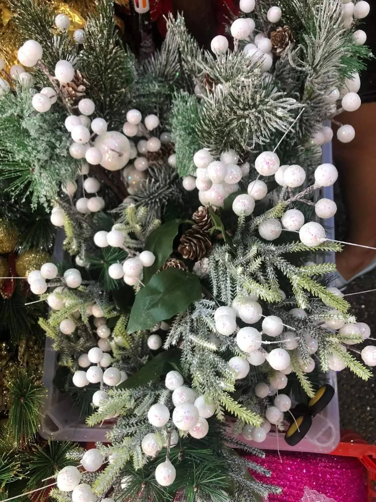 Christmas Deco Liquidation Pallet