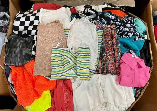 WOMEN CLOTHES SURPLUS Pallets